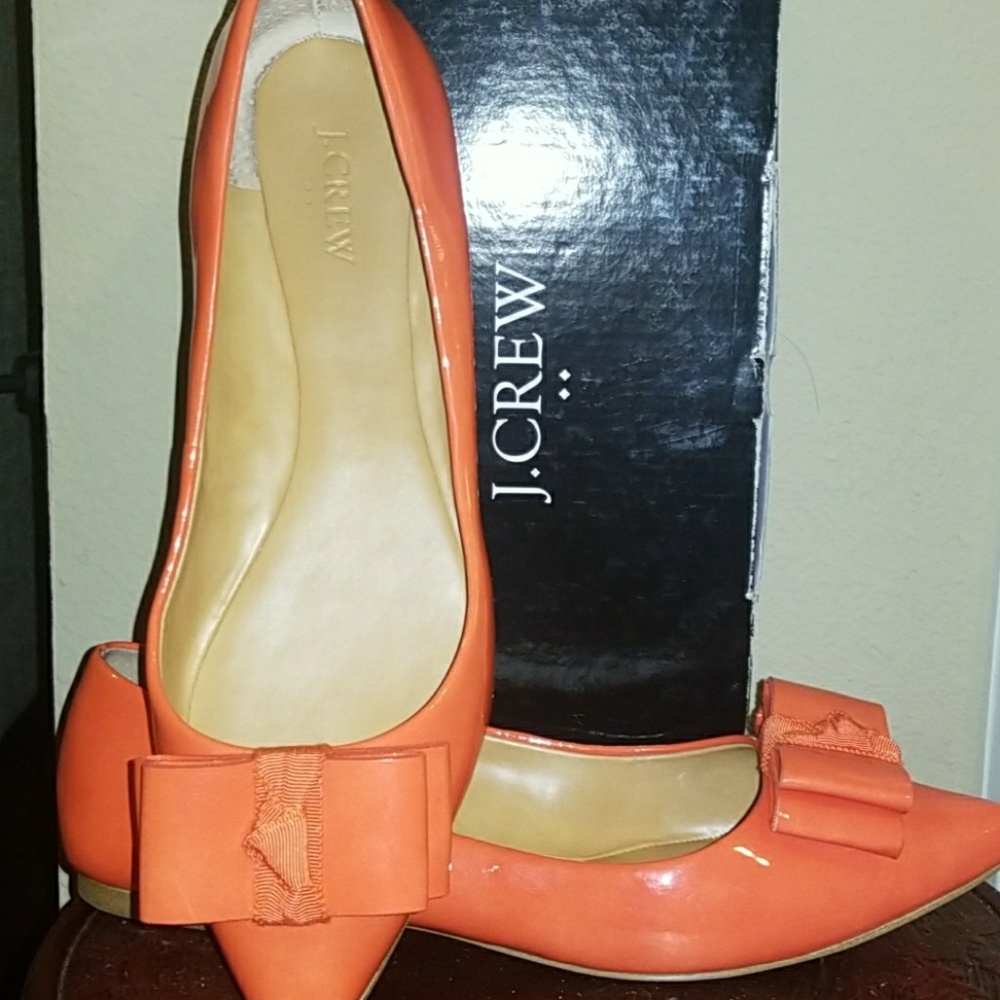 Peach color J. Crew womens  flats